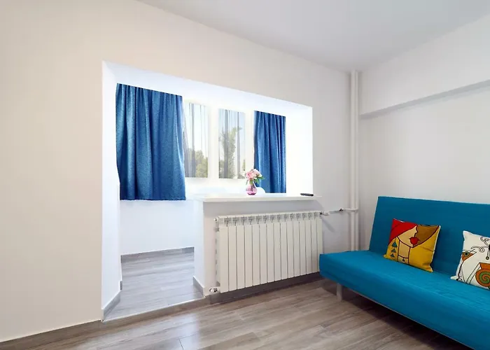 Luxury Olimpia In Bucharest, With Netflix App