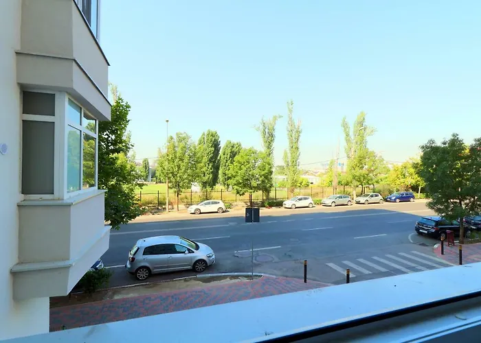 Luxury Olimpia In Bucharest, With Netflix App Apartament